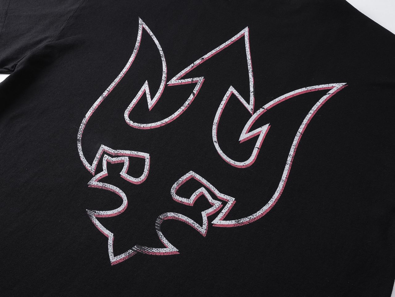 TRAP STUDIOS-Can’t Feel What I See T-Shirt